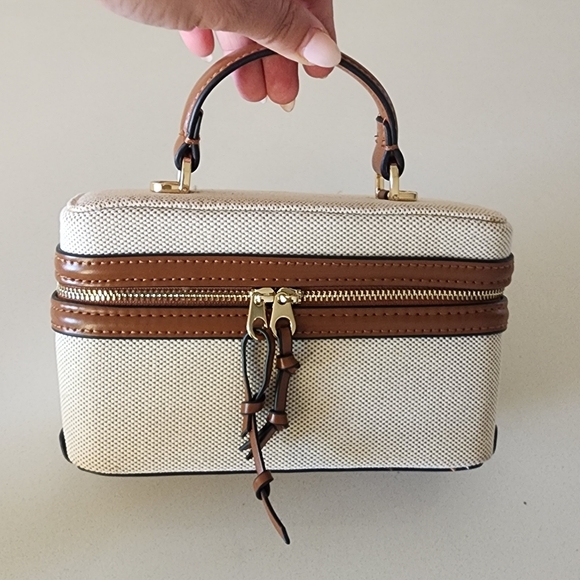Zara Tan and Cream Women's Handbag - Picture 9 of 13